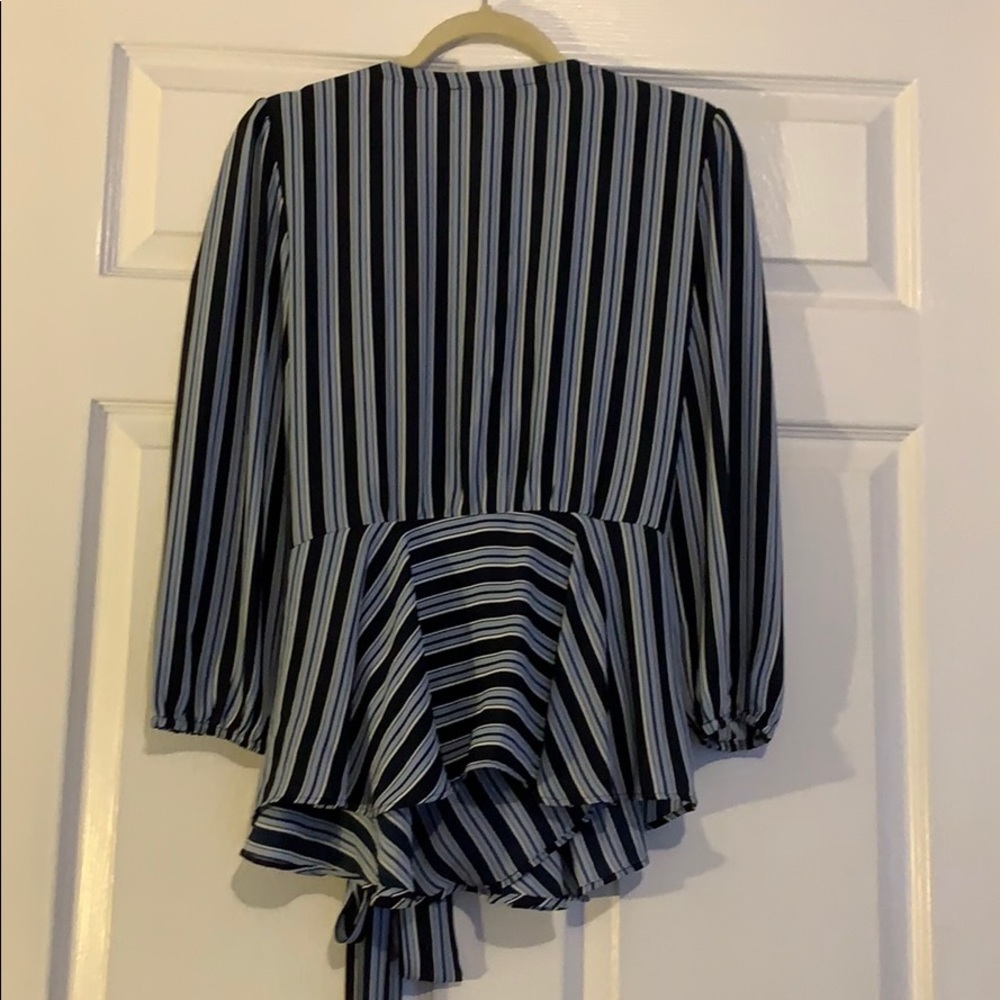 Blouse - Picture 4 of 5